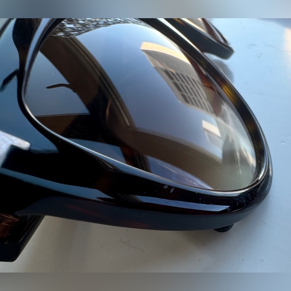 Tom Ford Eyewear Isabella 02 Cat-Eye Sunglasses - tortoise brown - Picture 15 of 16